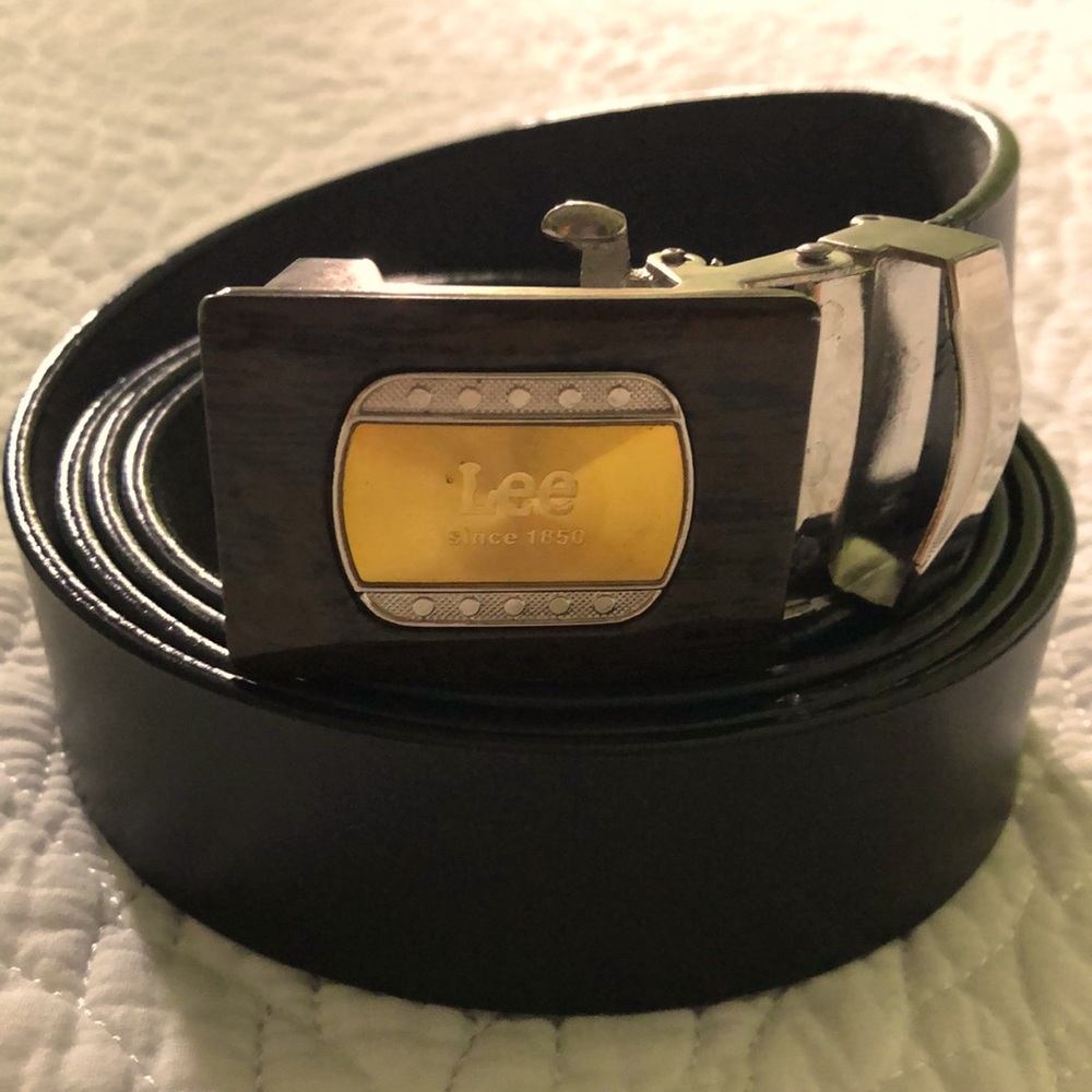 LEE belt